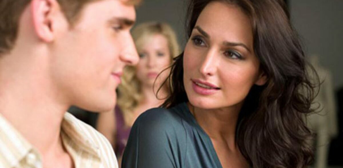 притягивают взрослые женщины притягивают взрослые женщины