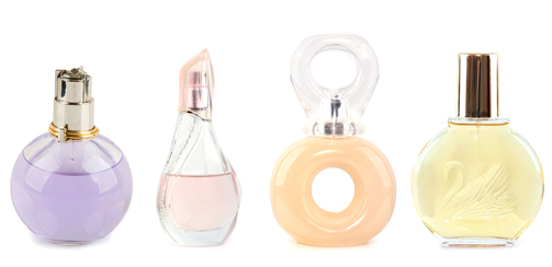 Помните о золотом изречении: все лучшее — детям. Многие мамы почему-то убеждены, что духами дочери должно стать все, что надоело и не подошло им самим. Помните о золотом изречении: все лучшее — детям. Многие мамы почему-то убеждены, что духами дочери должно стать все, что надоело и не подошло им самим.